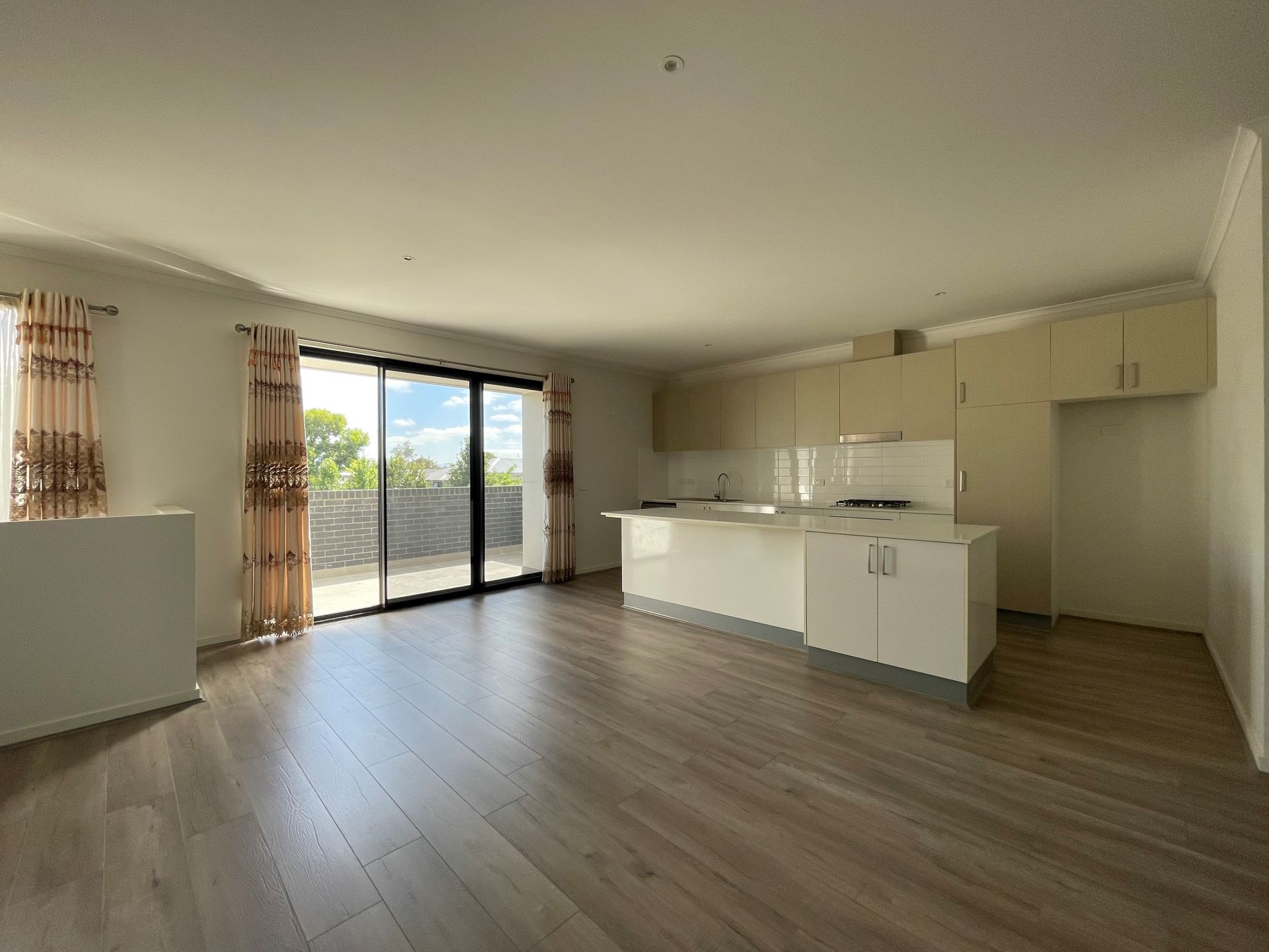 Modern Home, Prime Location!