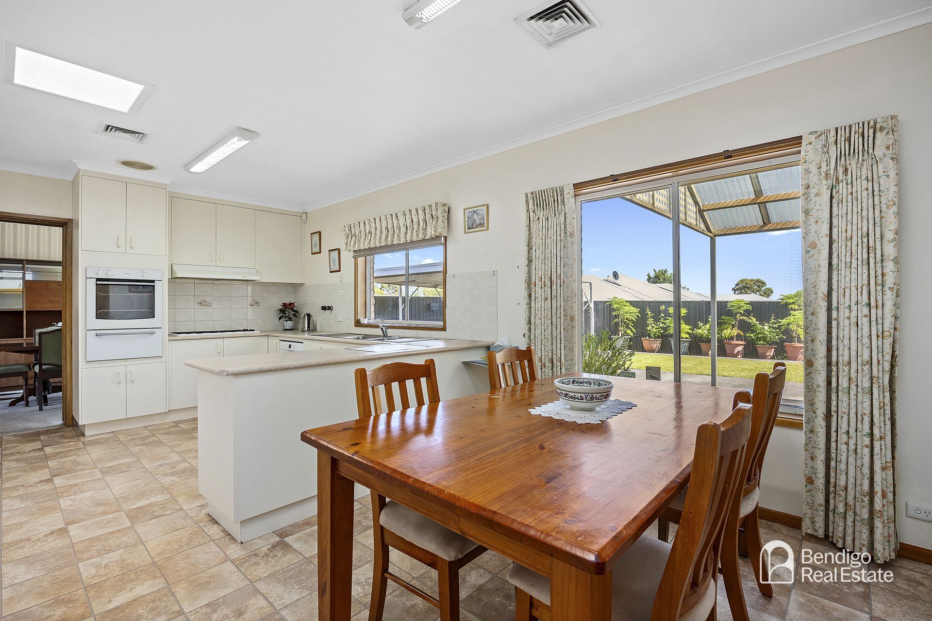 6 McKay Court Strathdale VIC, Strathdale - Thumbnail 8