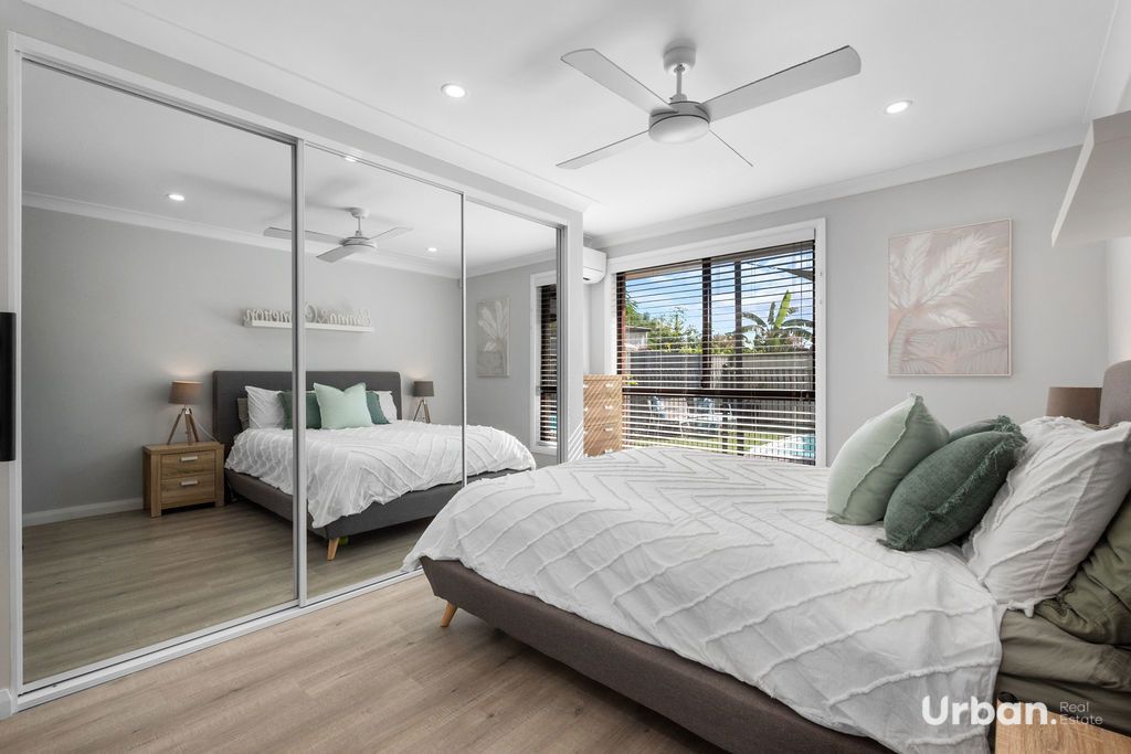 Mcgraths Hill 59 Andrew Thompson Drive