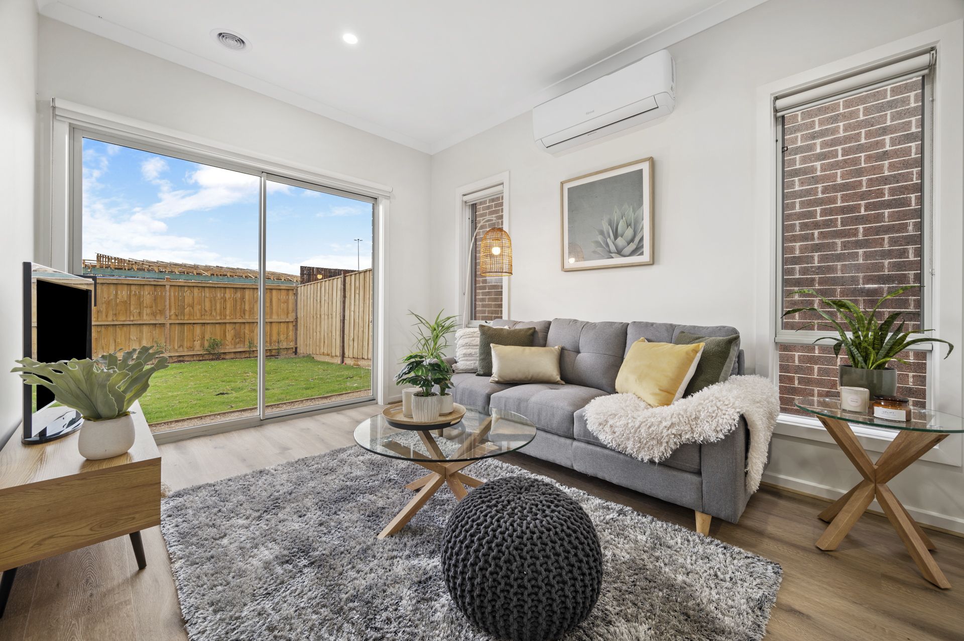 BRAND NEW BOUTIQUE FAMILY HOME