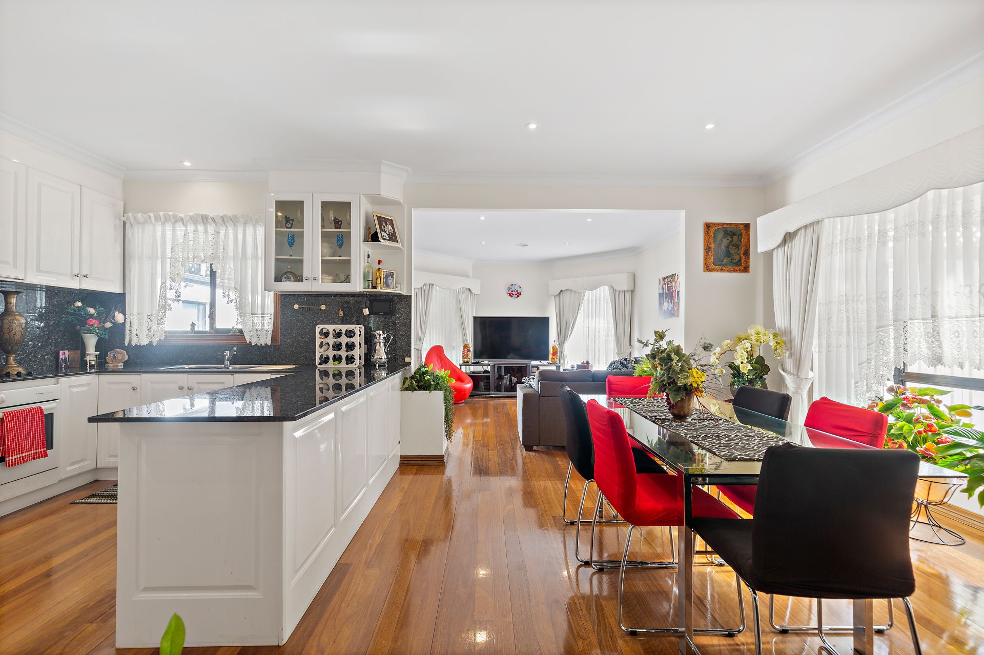 27 Lionheart Avenue, Taylors Lakes - Thumbnail 5