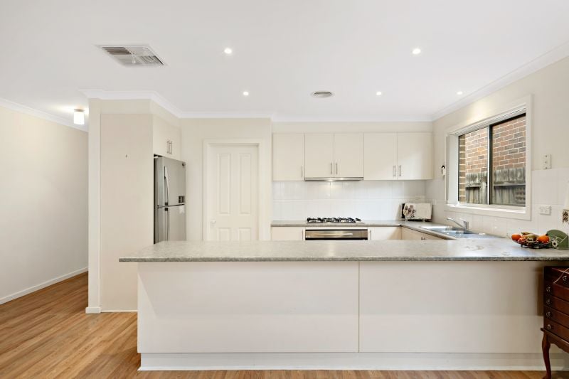 93 Vincent Drive, South Morang