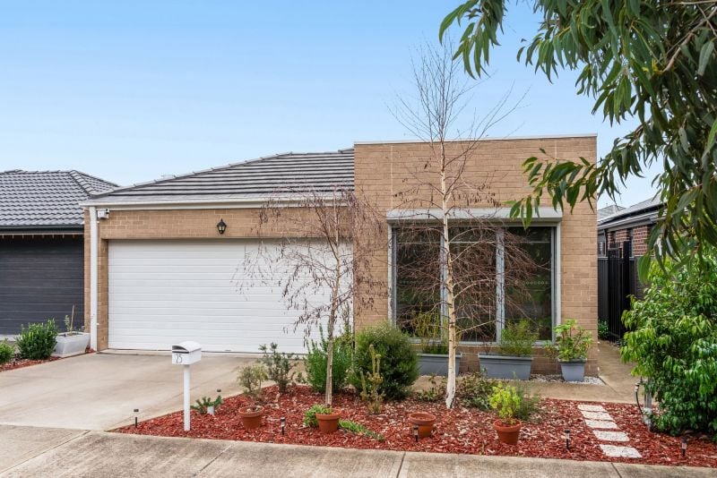 25 Ragusa Terrace, Mernda