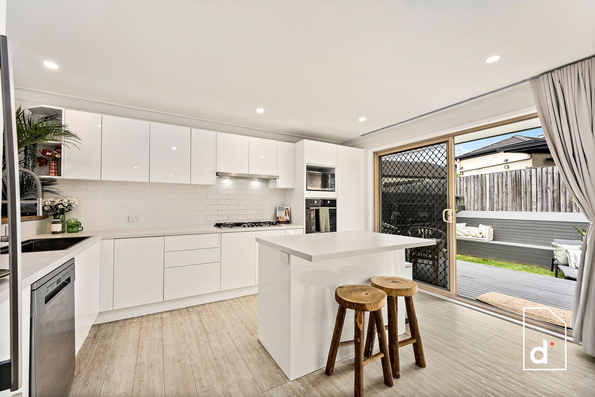 2 Camelia Terrace, Woonona NSW