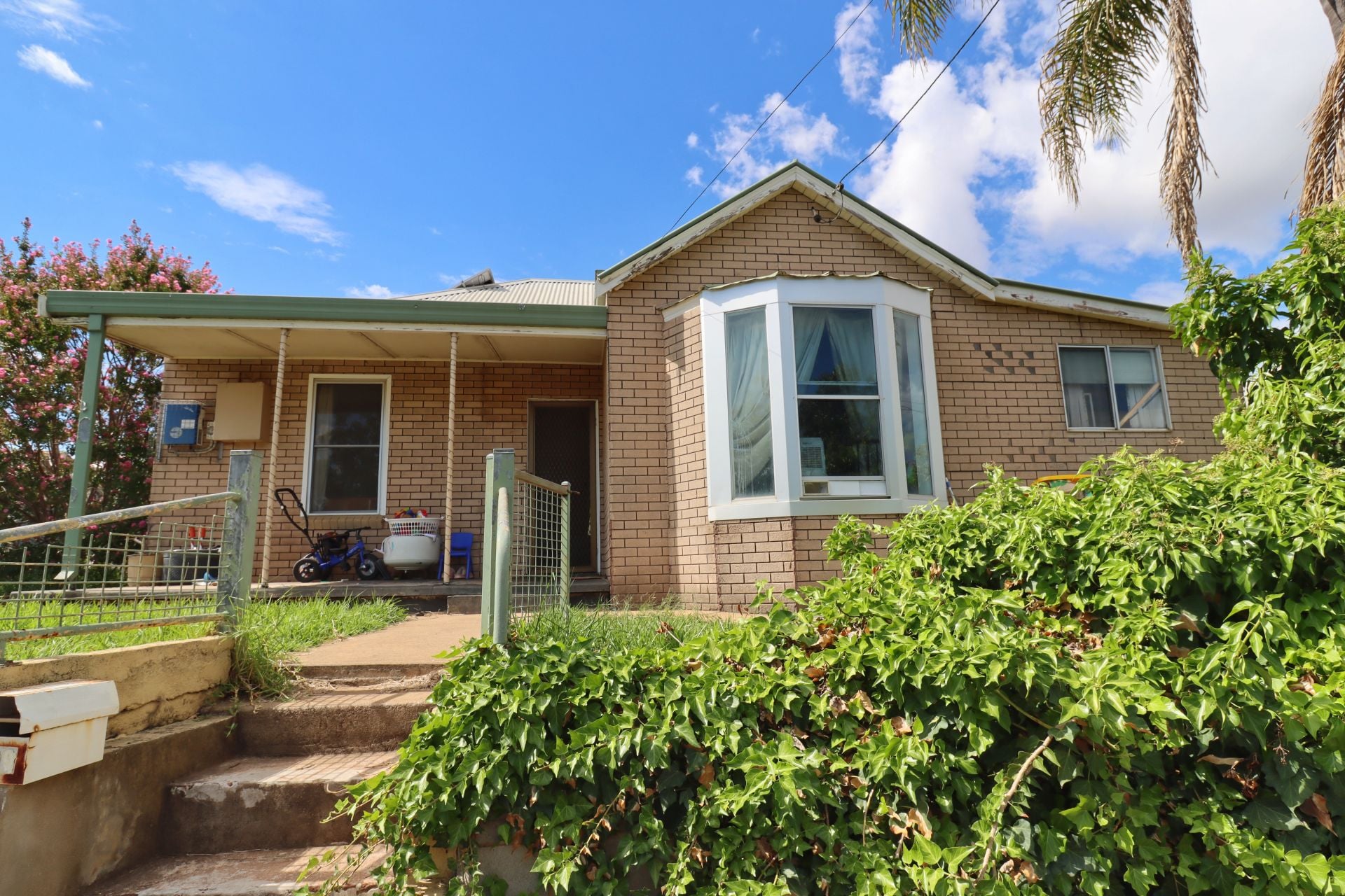19 Redfern Street, COWRA, Cowra - Thumbnail 2