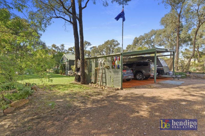 6 Coakes Street Sailors Gully VIC, Gully - Thumbnail 2