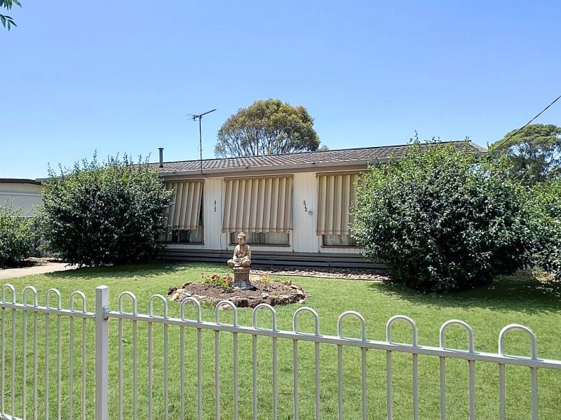 212 Park Road, Maryborough - Thumbnail 2