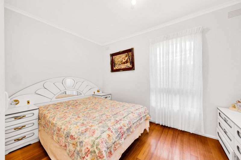 840 High Street, Epping