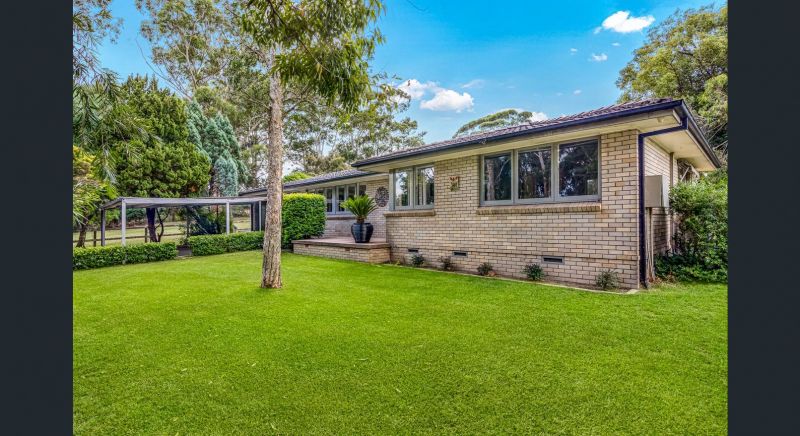 3 Paragon Drive Dural NSW, Dural - Thumbnail 2