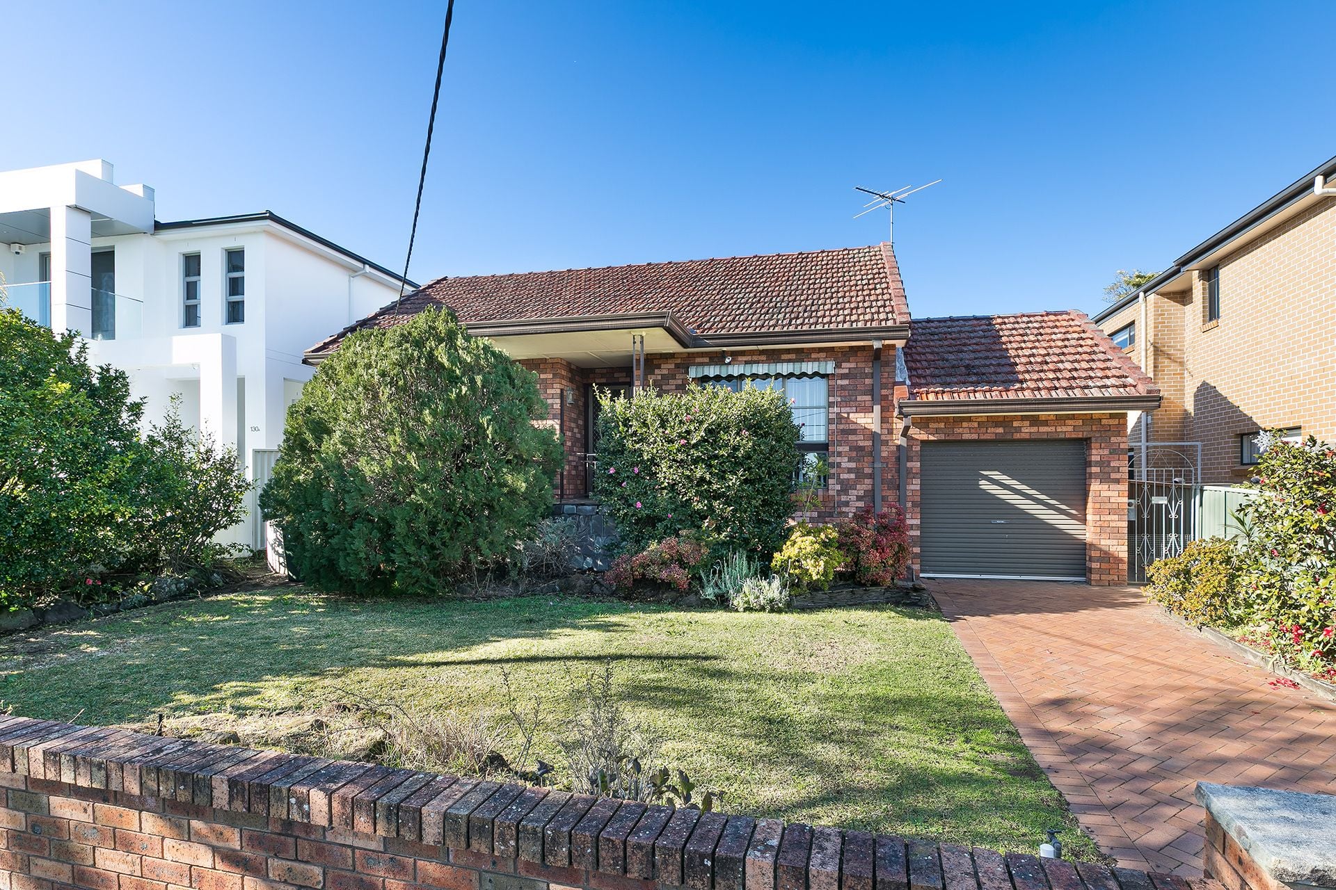 132 Holt Road, Taren Point, Taren Point - Image 1