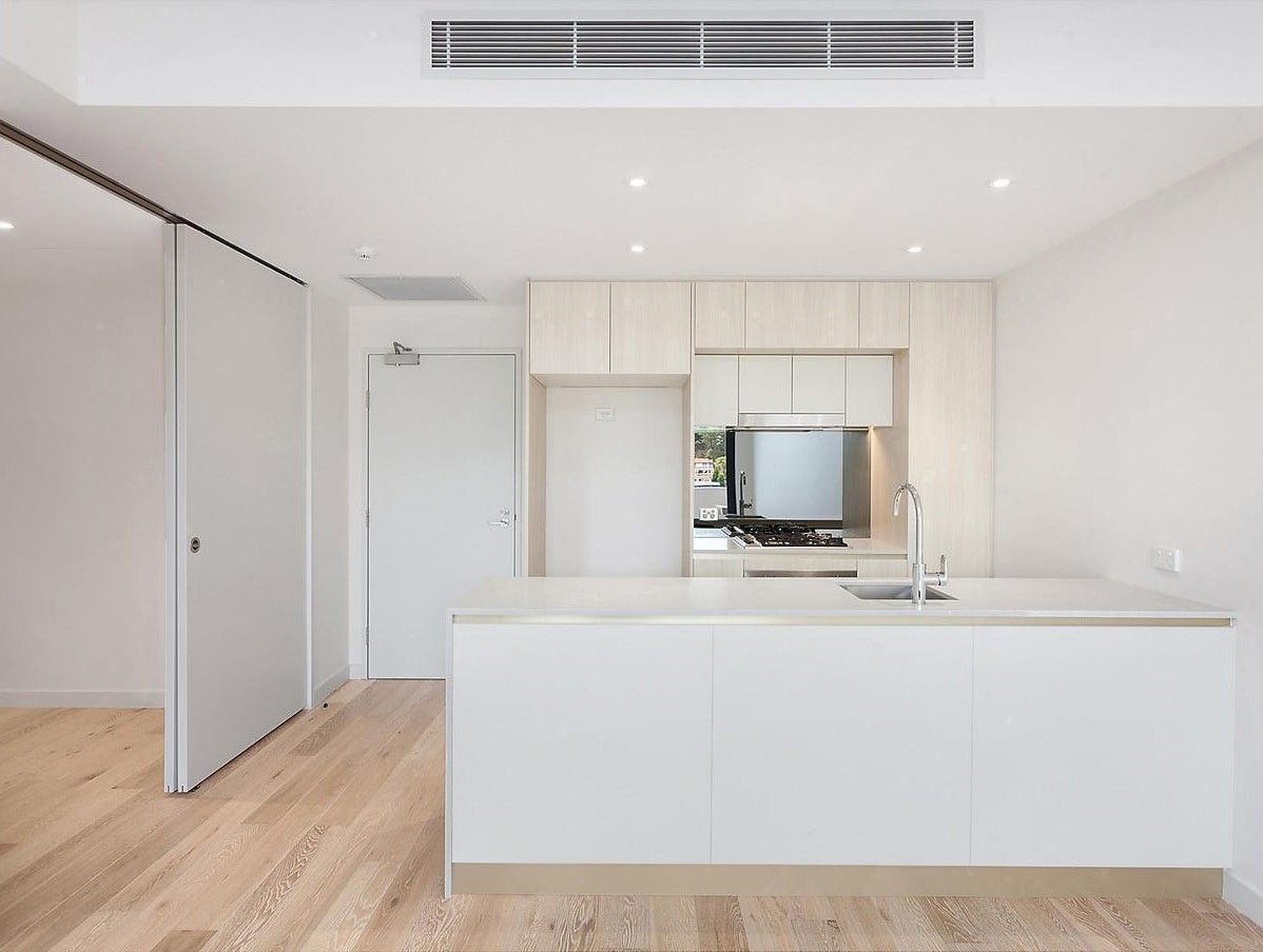 303/148a Albany Street, Point Frederick, Point Frederick - Thumbnail 2