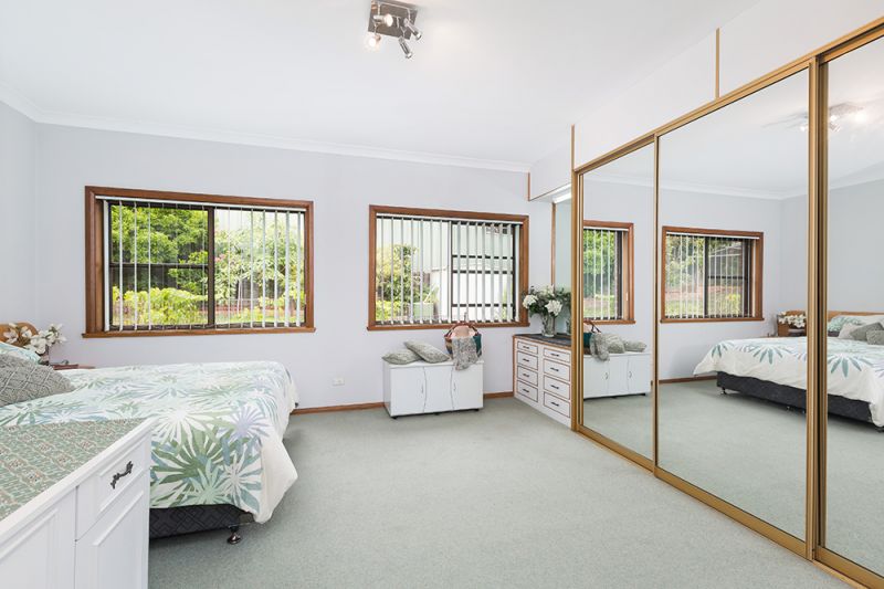 17 Urana Road, YARRAWARRAH, Yarrawarrah - Thumbnail 4