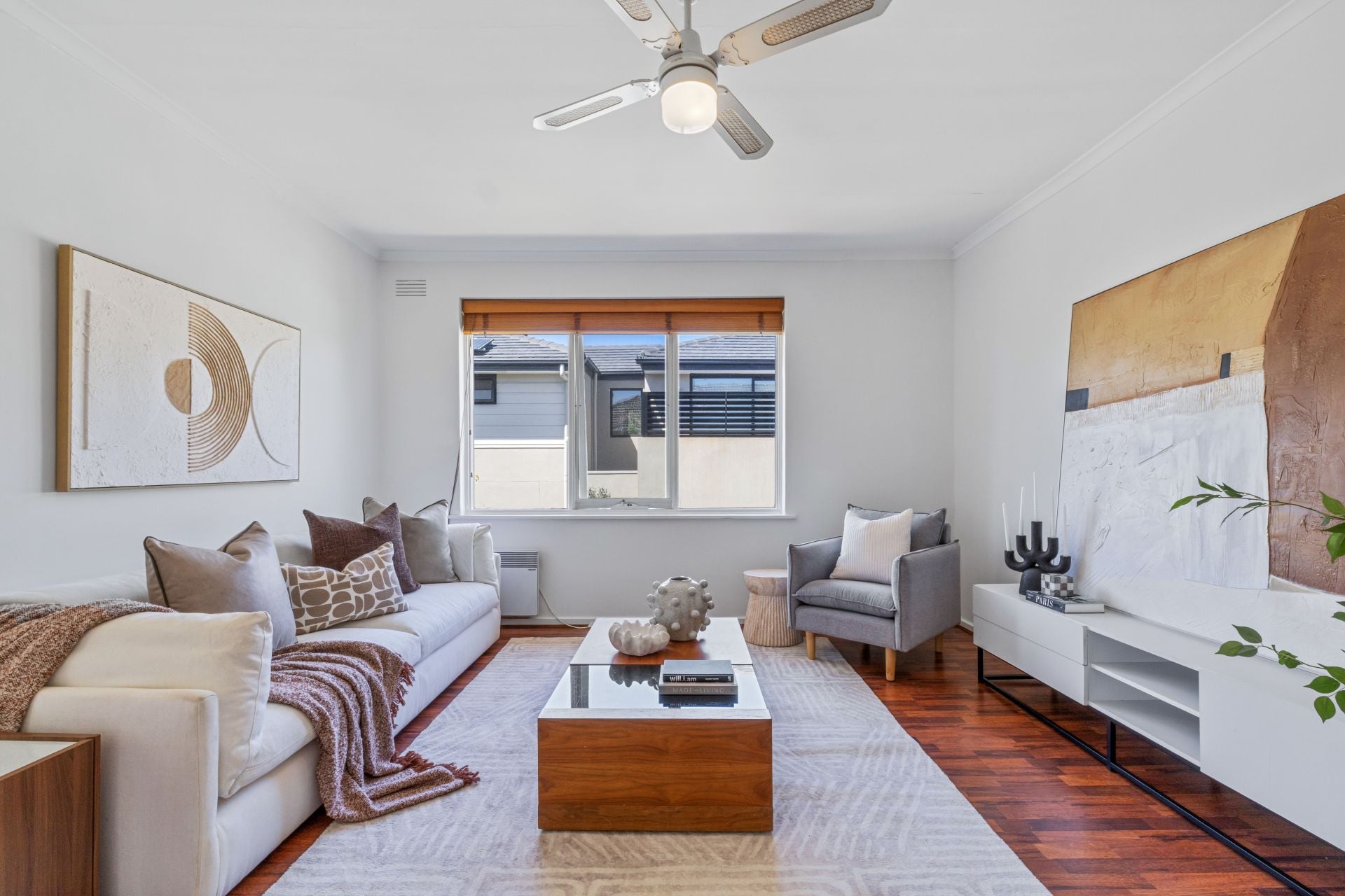 Cosmopolitan Inner City Living