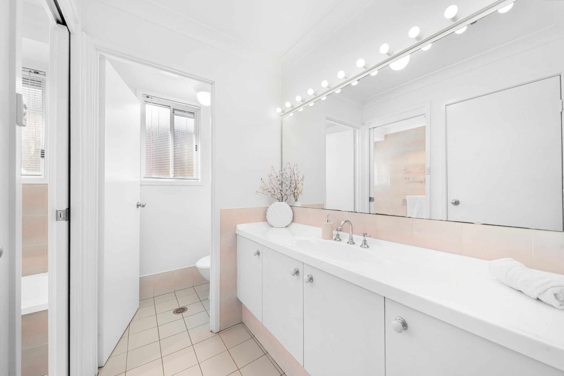 3 Brampton Close, Hinchinbrook, Hinchinbrook - Thumbnail 7