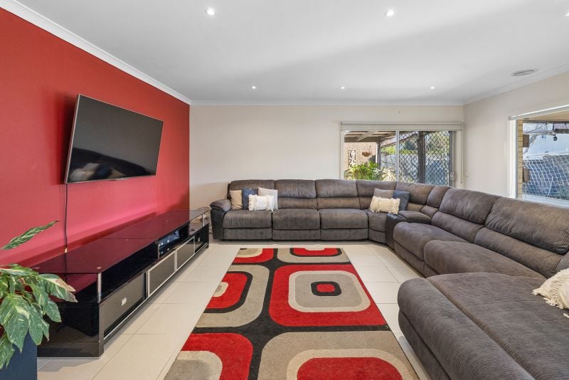 12 Dawkins Avenue, Fraser Rise