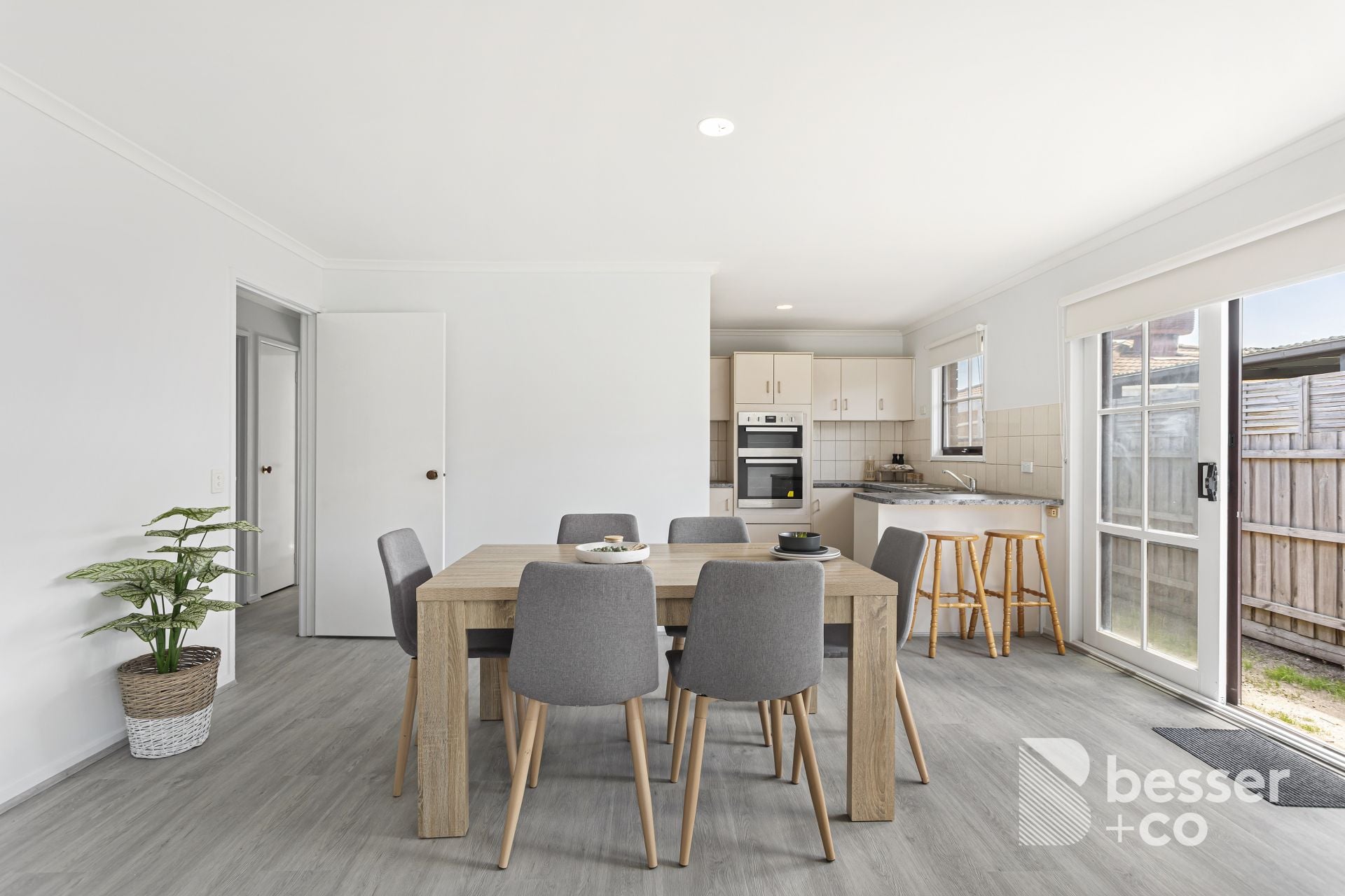 3/15 Oakleigh Road, Carnegie - Thumbnail 5