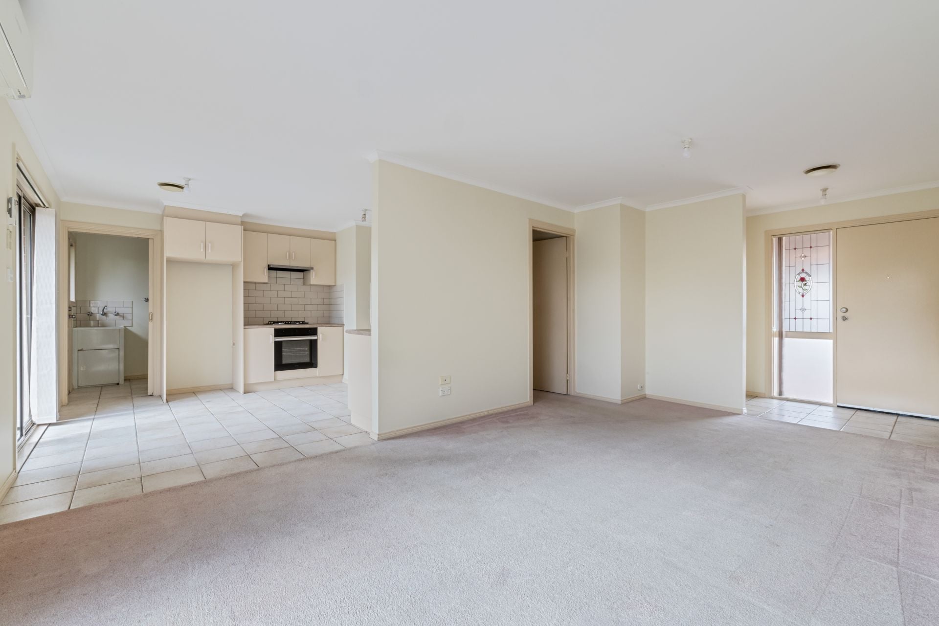 5/4A Whitby Street, Reservoir, Reservoir - Thumbnail 4