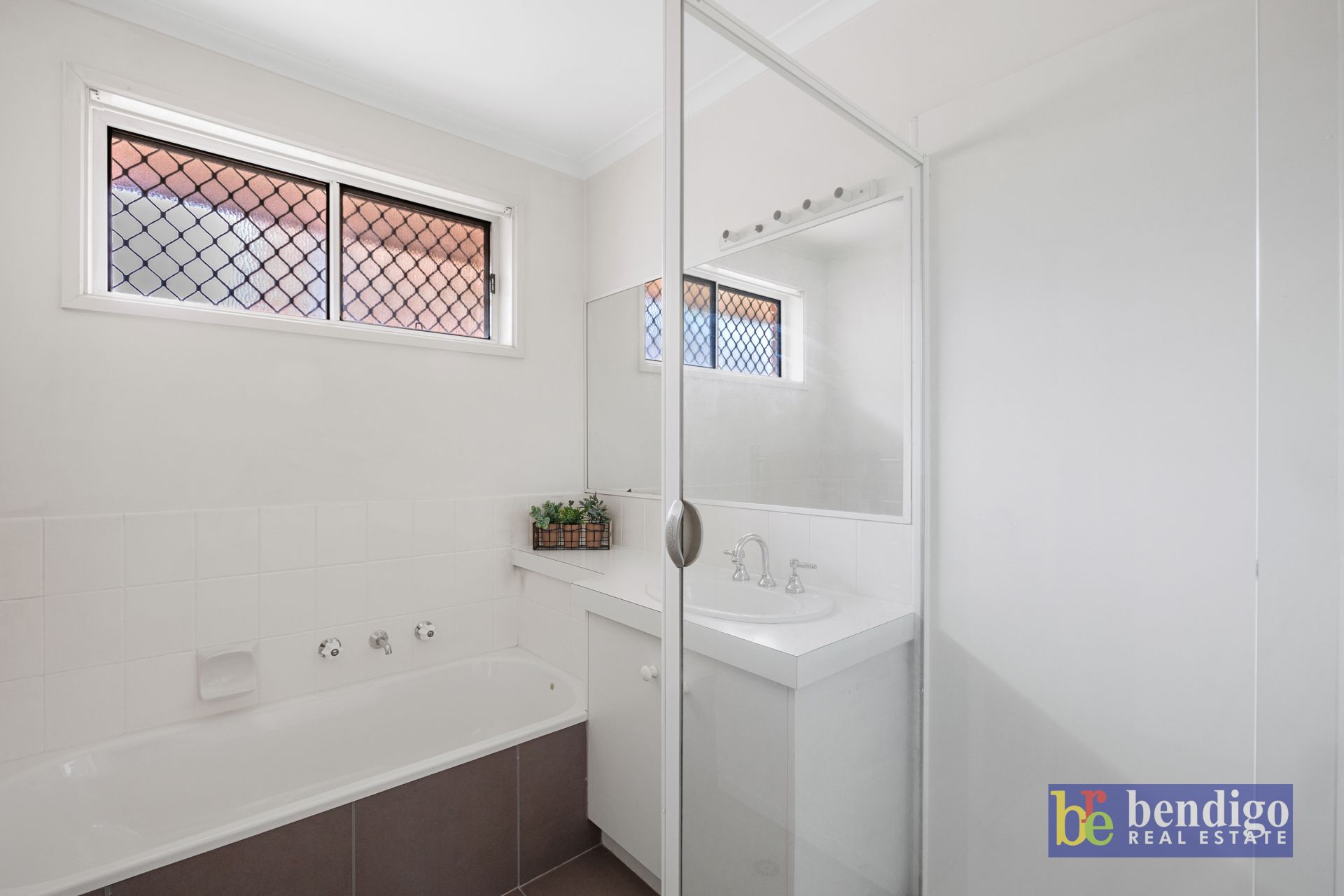 1/1 MacKay Street East Bendigo VIC, Bendigo - Thumbnail 8