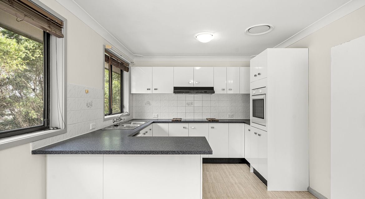 Riverstone 40 Oleander Crescent