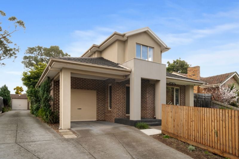 1/123 Boldrewood Parade, Reservoir