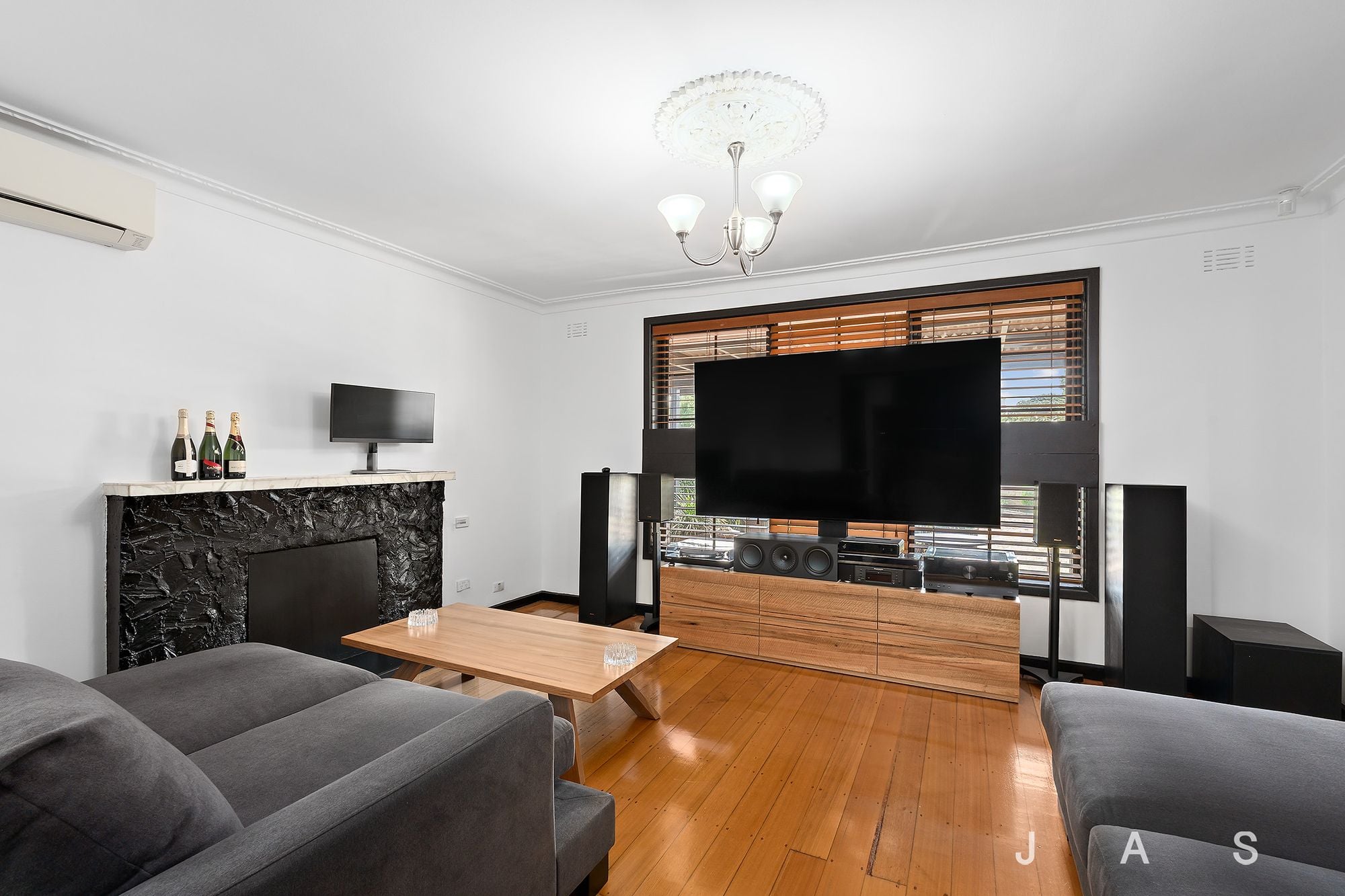 22 Neal Court Altona North VIC, Altona North - Thumbnail 3