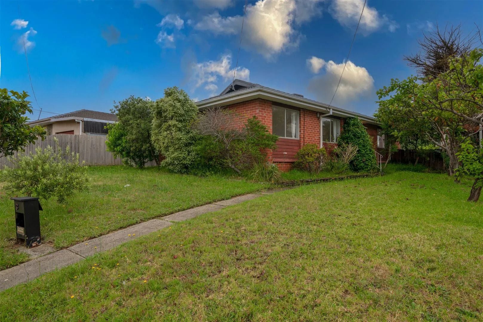 3 Bedroom Family Home