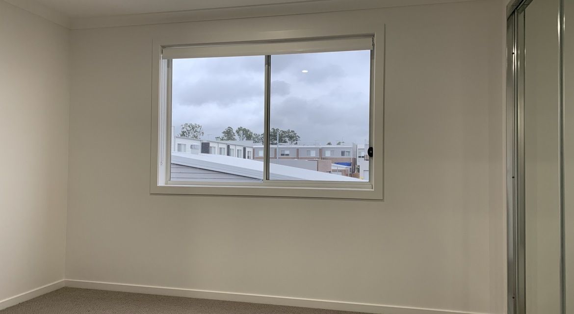 Denham Court 195 Jamboree Avenue