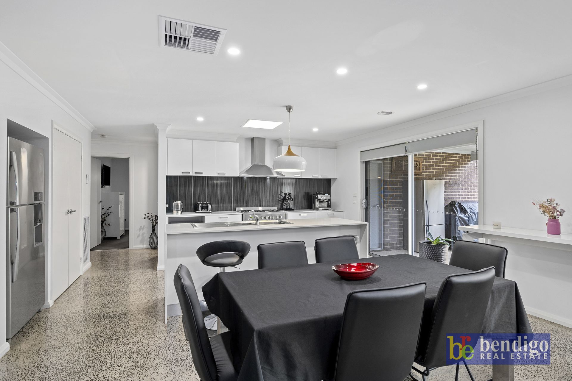 28 Inverness Drive Junortoun VIC, Junortoun - Thumbnail 3