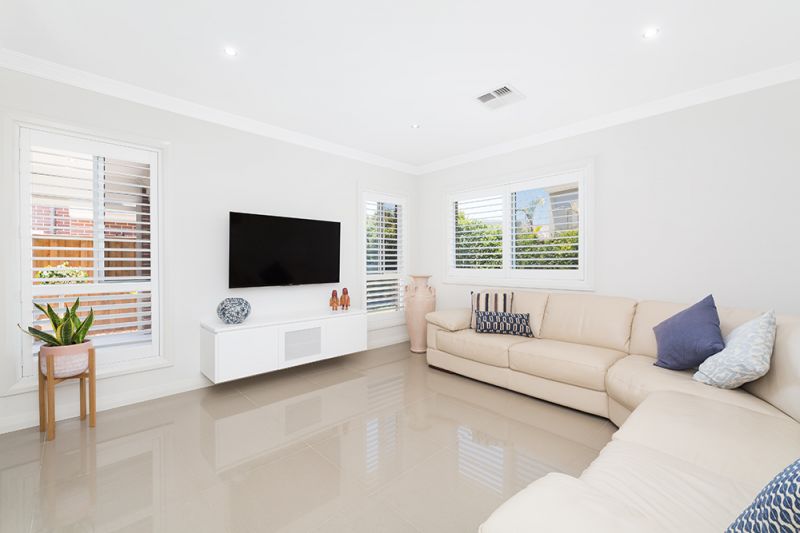 8 Whitehaven Street, GREENHILLS BEACH, Greenhills Beach - Thumbnail 5