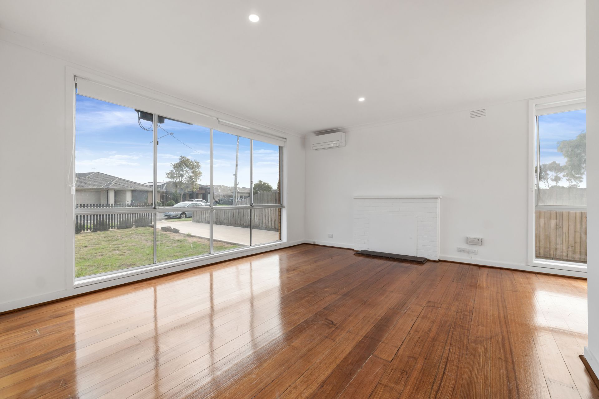 Freshly Renovated 3-Bedroom Home – Minutes from Diggers Rest Station