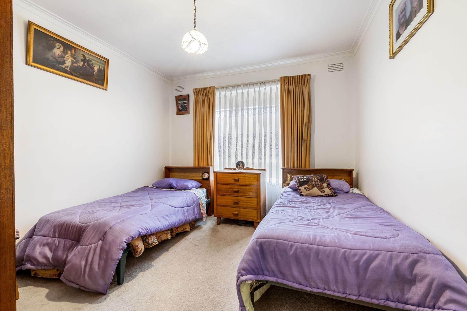 Spacious Living In A Sought-After Lalor Pocket