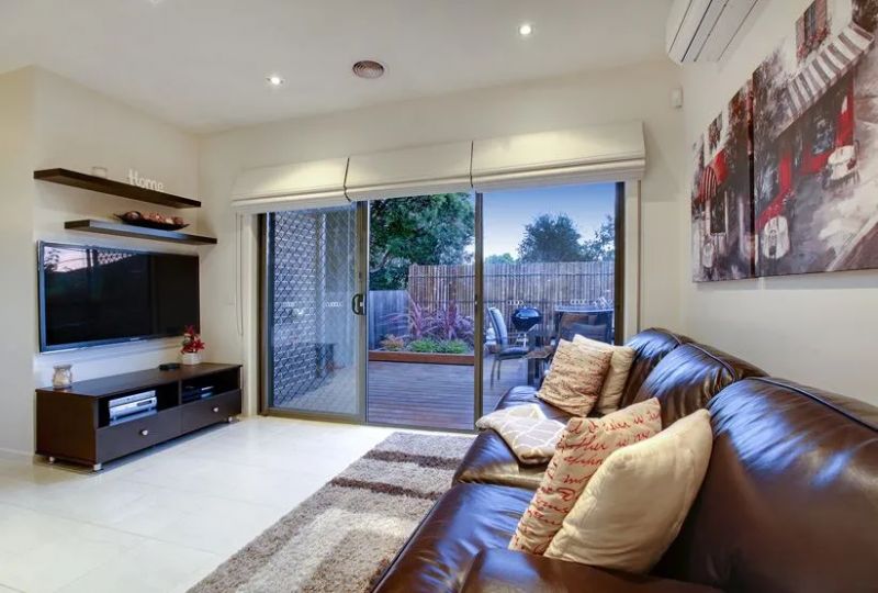 10/27-29 Miranda Road, Reservoir