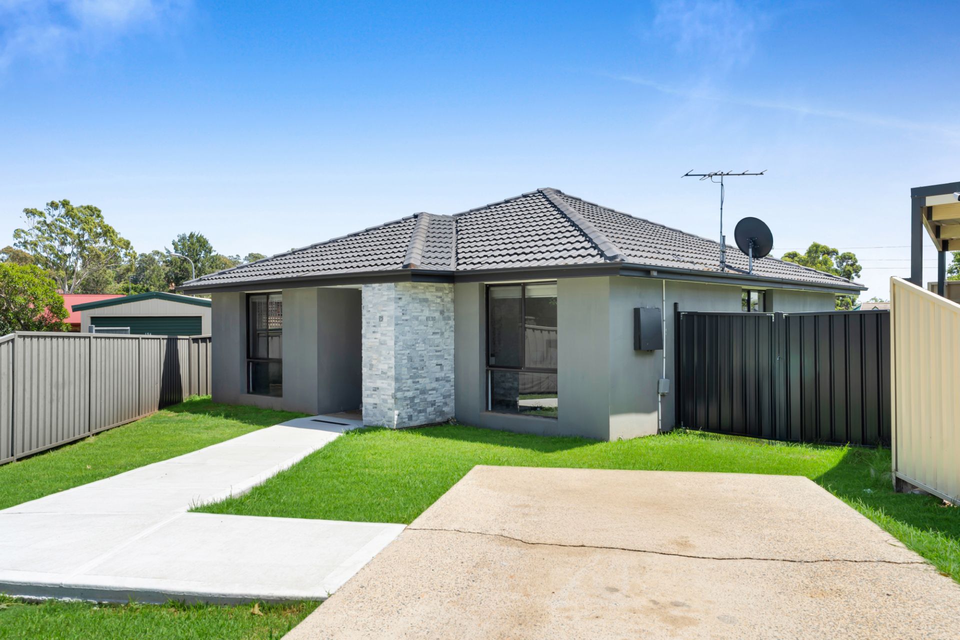 15B Lorenzo Crescent, Rosemeadow, Rosemeadow - Thumbnail 4