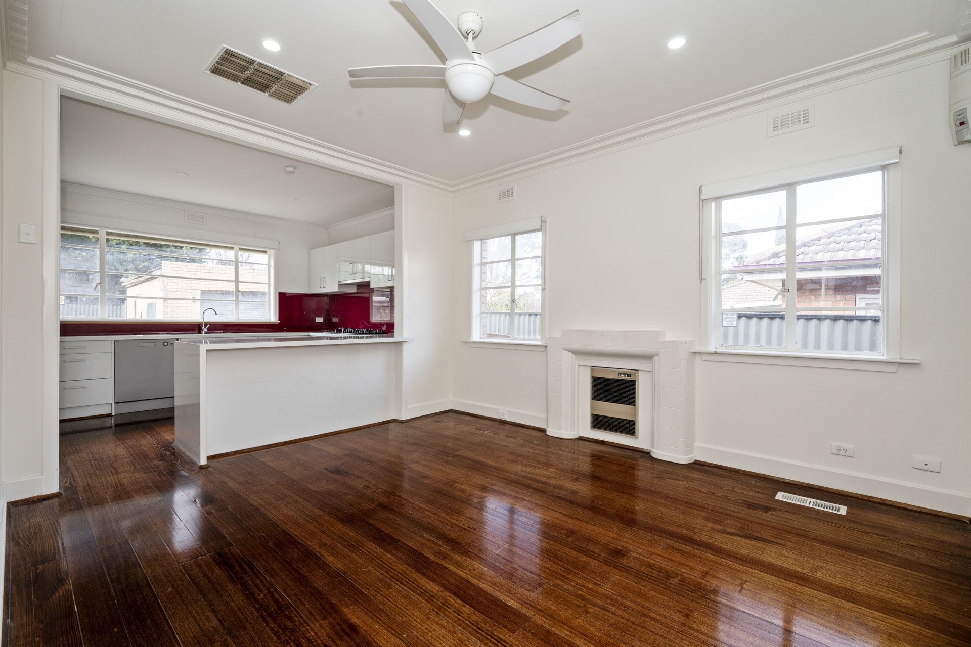 Spacious Family Home in Prime Glenroy Location