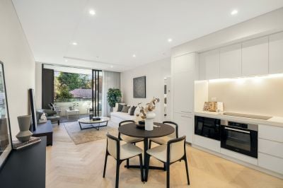 Neutral Bay G04/14 Thrupp Street