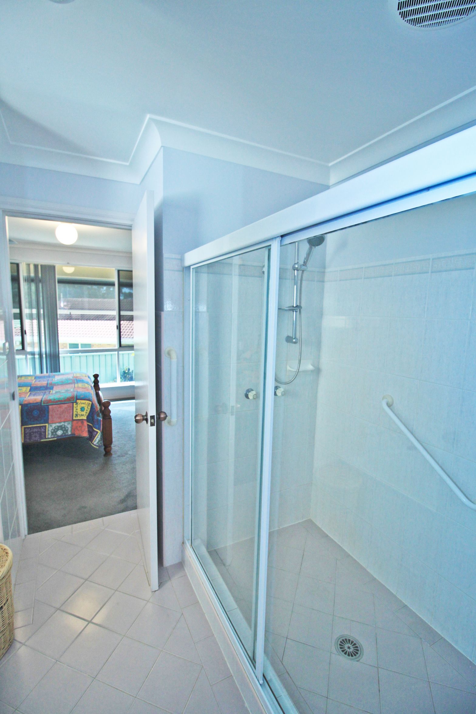 1/28 Blackbutt Crescent, LAURIETON NSW 2443