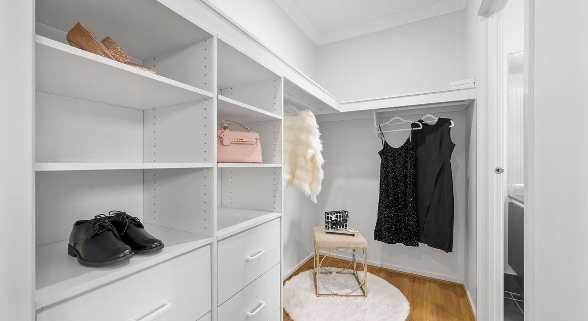 Denham Court 31 Sweetman Circuit