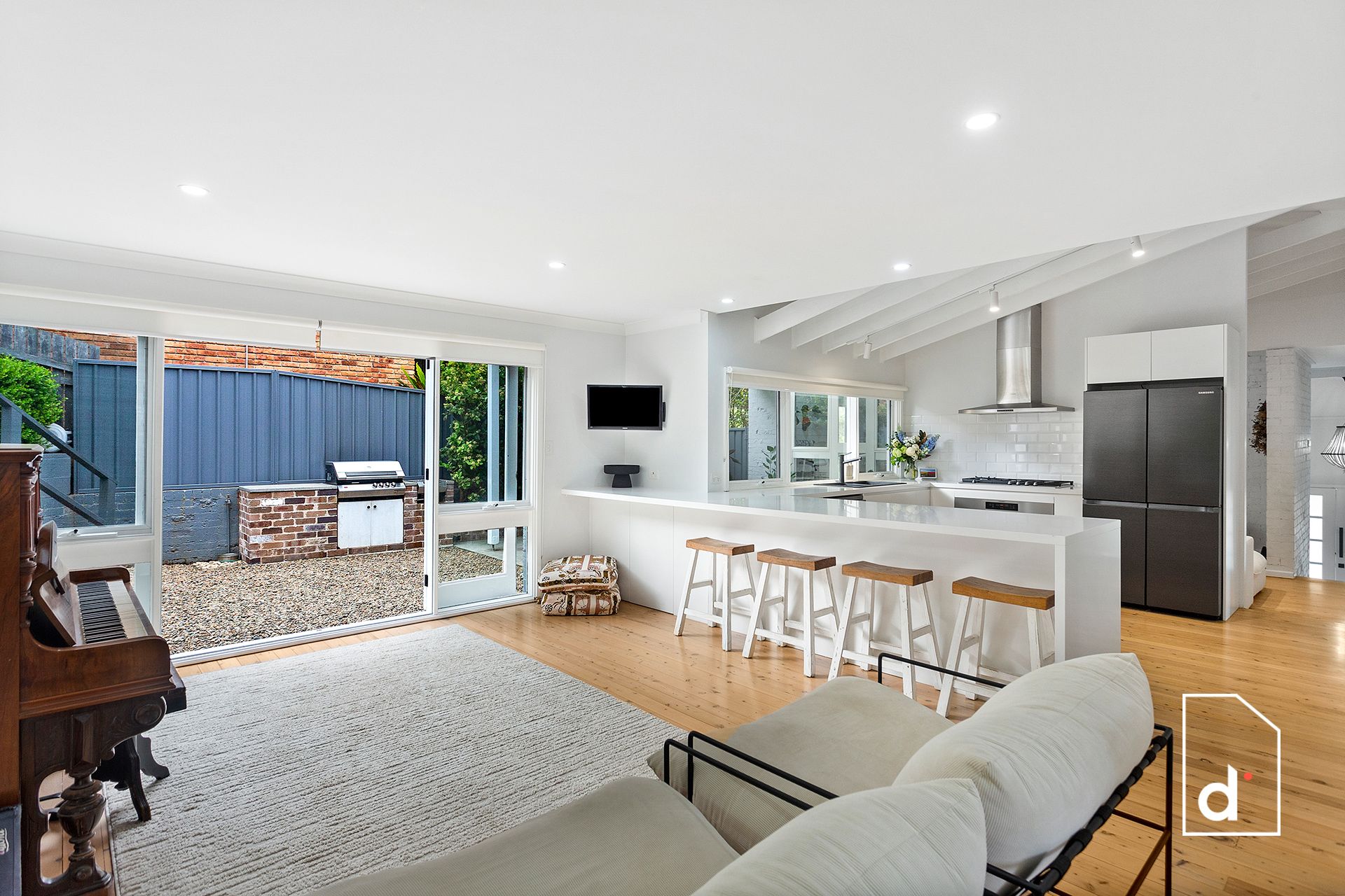 14 The Parkway, Balgownie NSW