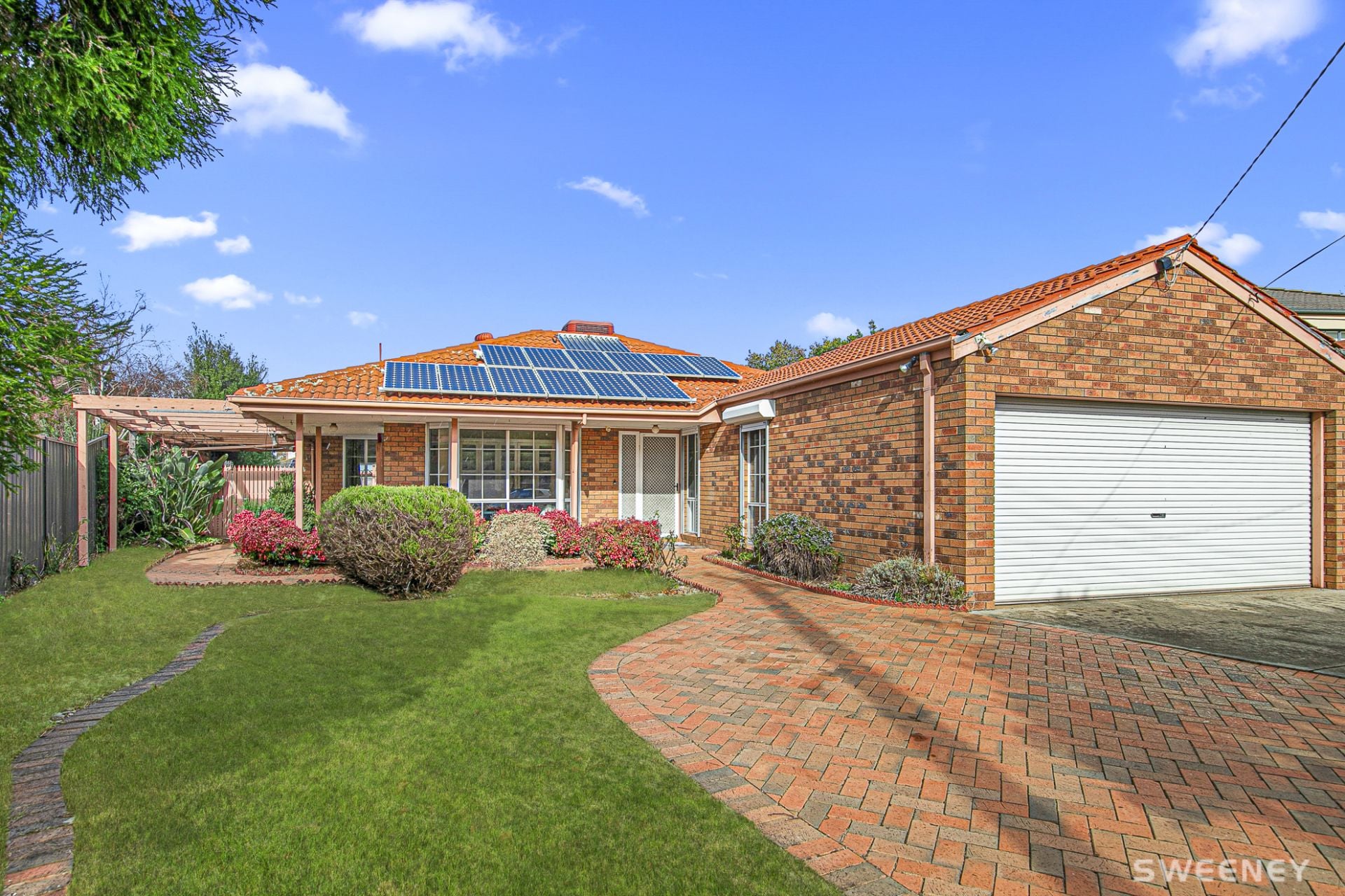 2 Cox Court, Altona Meadows - Thumbnail 2
