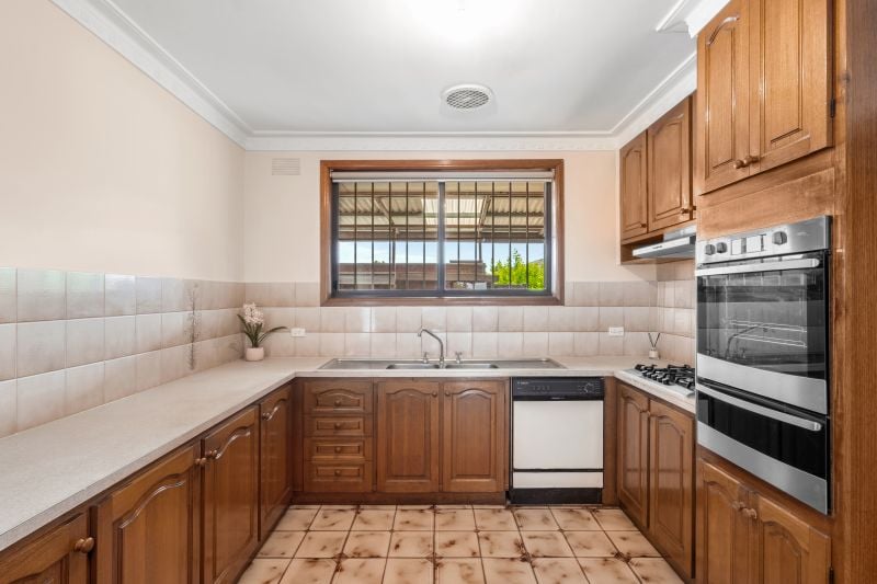 5 Tahara Court, Thomastown