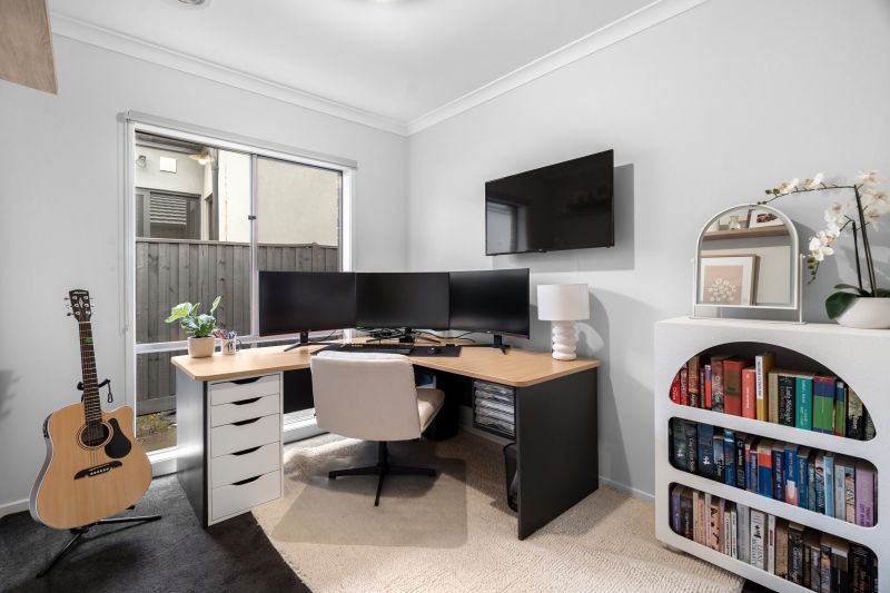 10 Catanzaro Crescent, Wollert