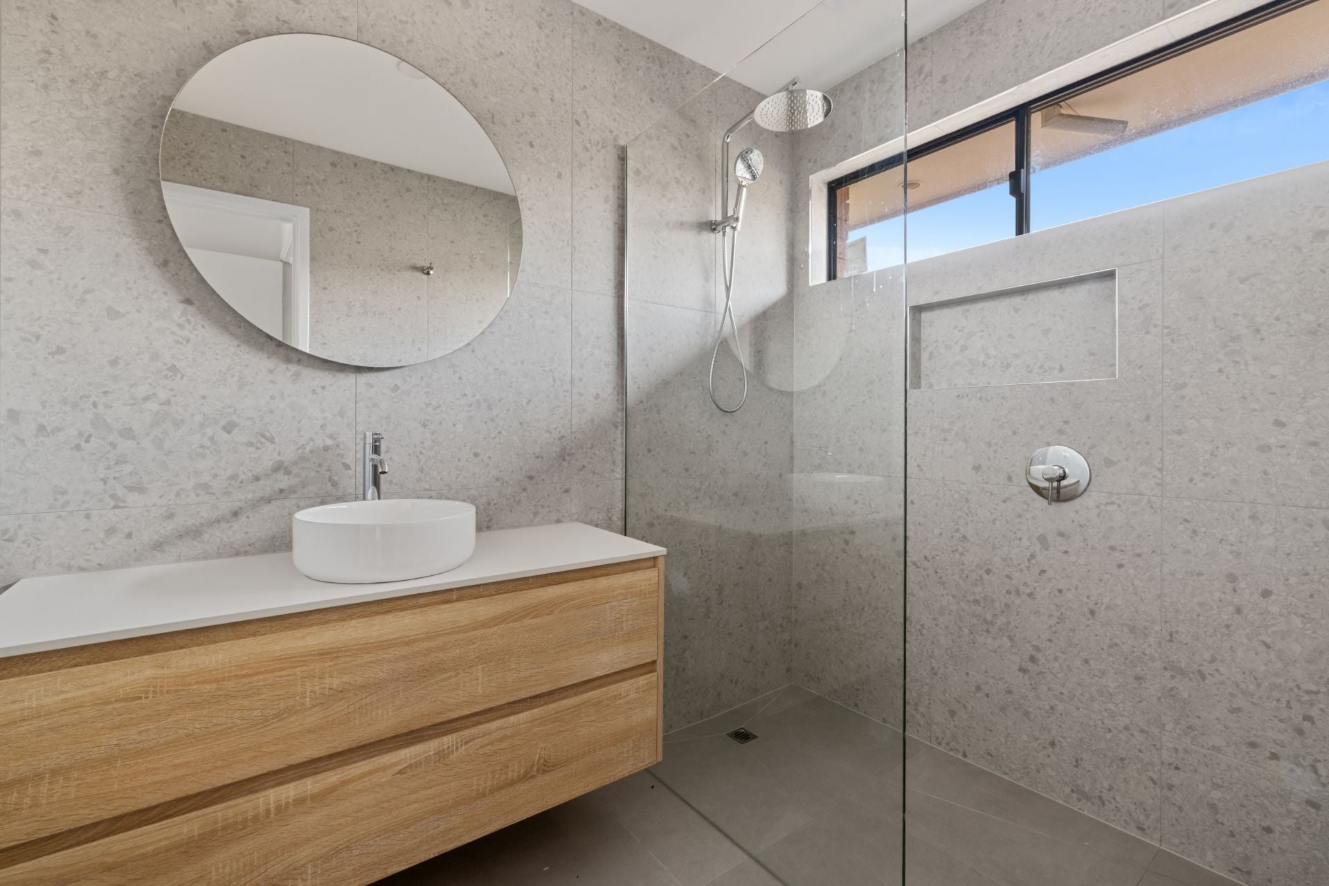 Stylish Low Maintenance Living In Prime Glenroy Pocket