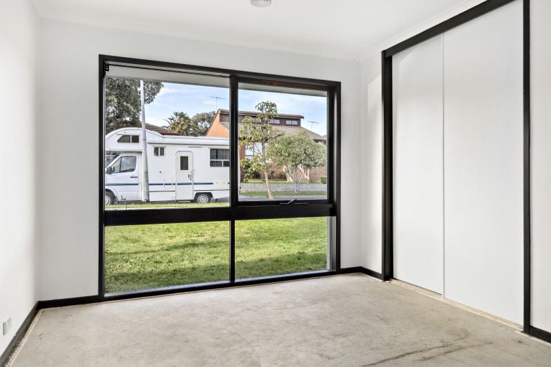 46 Thompson Circuit, Mill Park