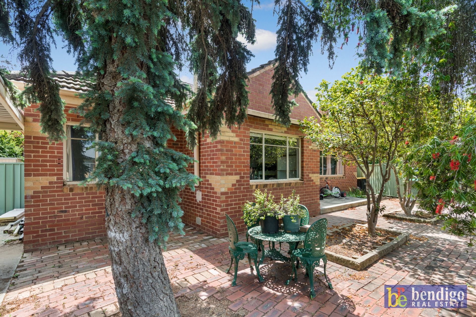 12 Margaret Crescent Flora Hill VIC, Hill - Image 1