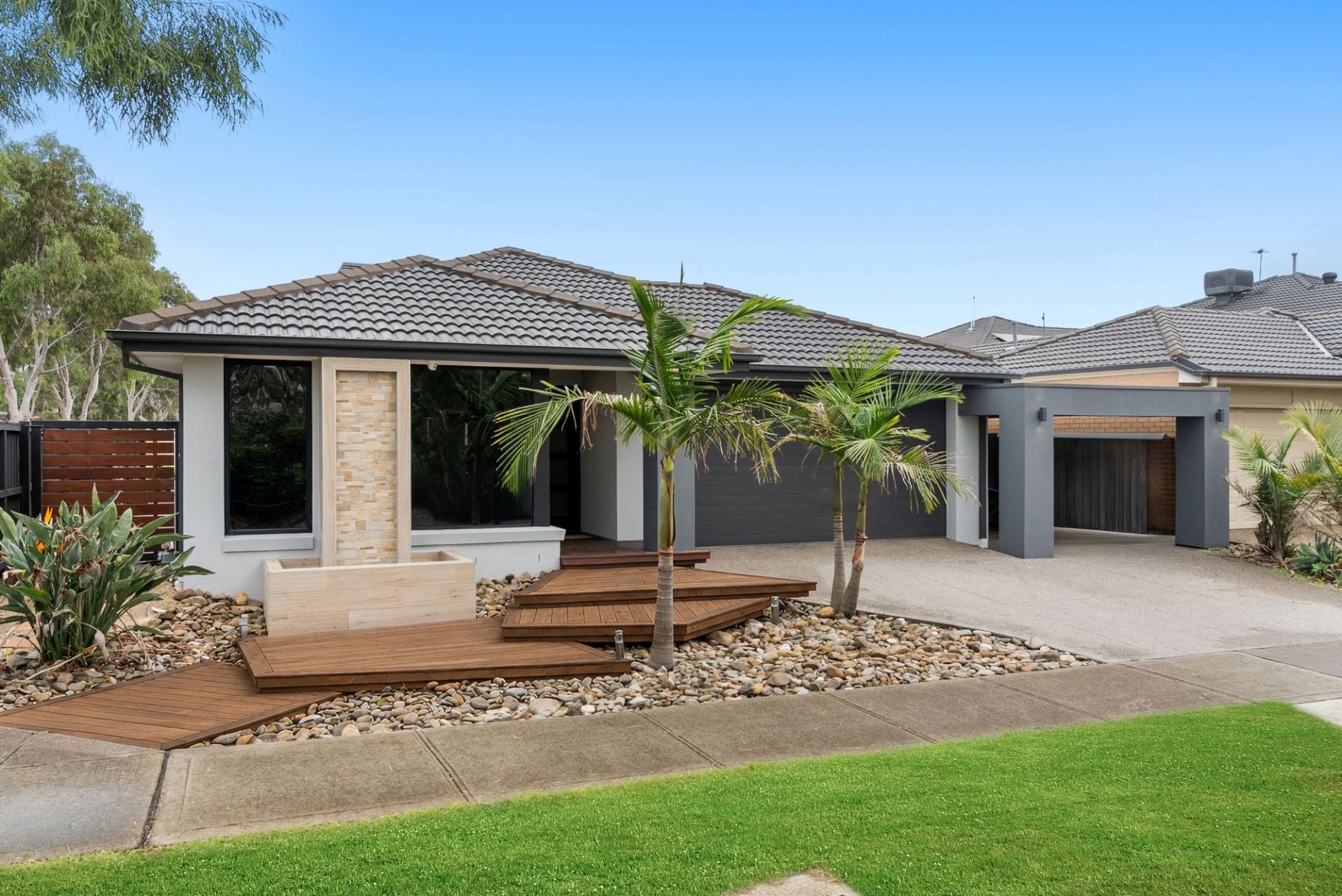 DISPLAY HOME STANDARDS