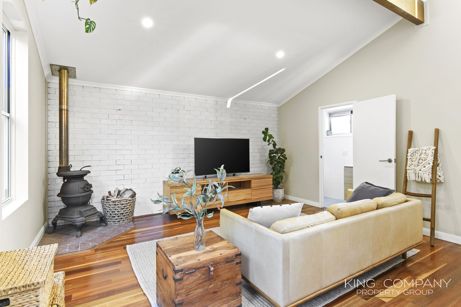 28 Lauretta Avenue, Springwood, Springwood - Thumbnail 7