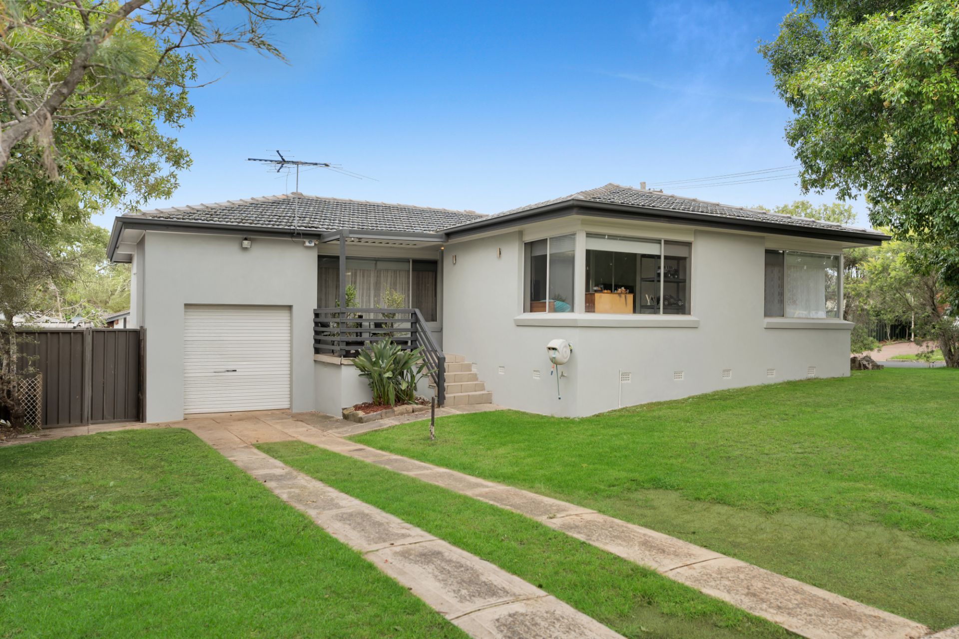 6 Macleay Street, Bradbury, Bradbury - Thumbnail 3