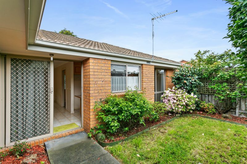 53 Brabham Drive, Mill Park