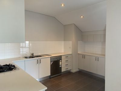 Campbelltown 15/1 Parc Guell Drive
