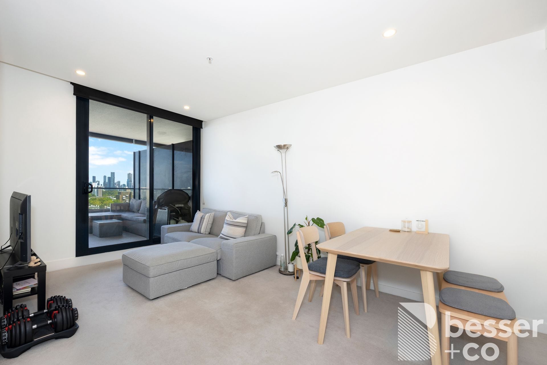 2203/3 Yarra Street, South Yarra - Thumbnail 5